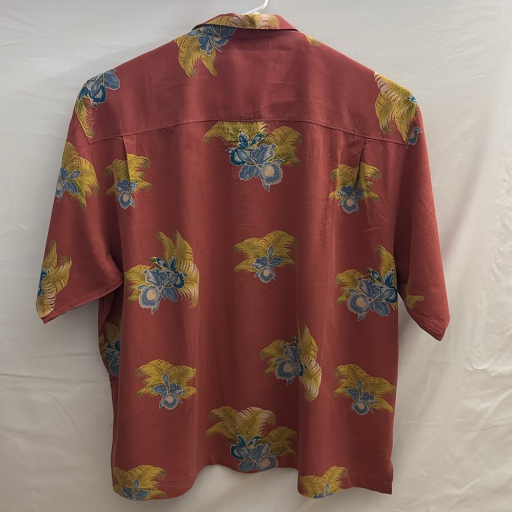 Tommy Bahama - Picture 11 of 11